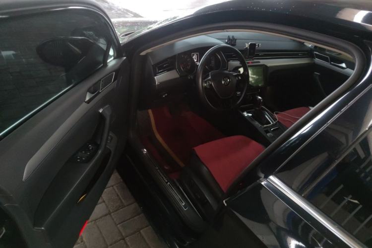 Used Volkswagen Magotan 2018 280TSI DSG Leading Model Driver Seat