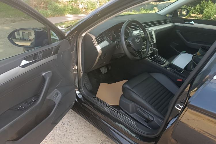 Used Volkswagen Magotan 2018 280TSI DSG Comfort Model Driver Seat