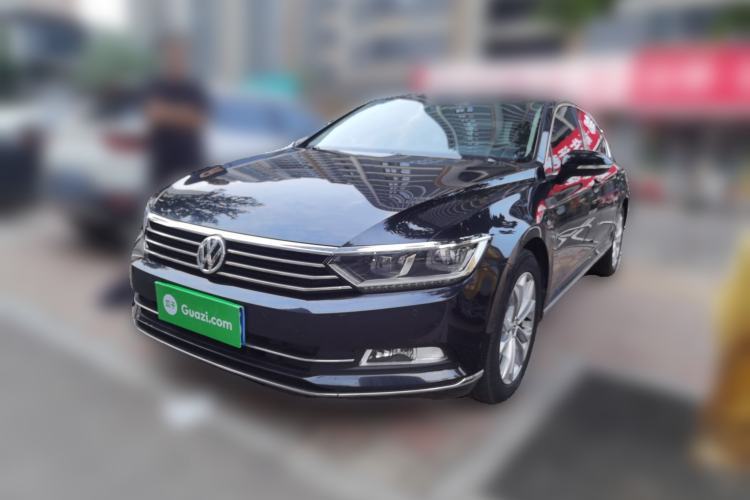 Used Volkswagen Magotan 2018 330TSI DSG Luxury Model Guazi used car, China used car export, Used car for sale, Used  cars, Cheapest cars for sale