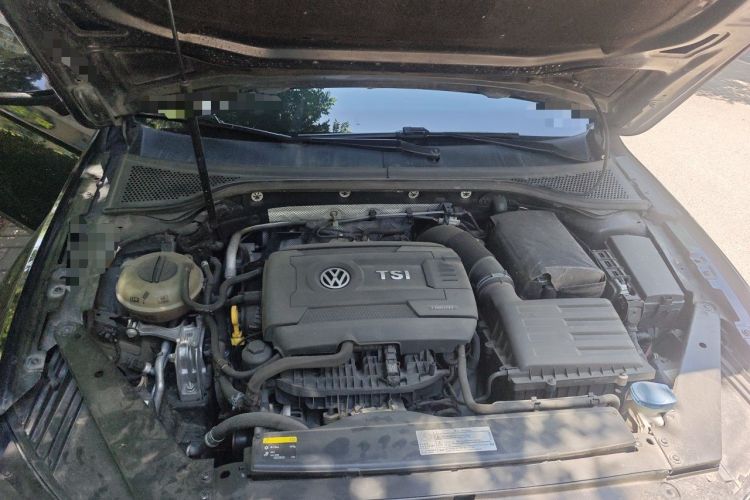 Used Volkswagen Magotan 2018 380TSI DSG Luxury Model Engine Bay