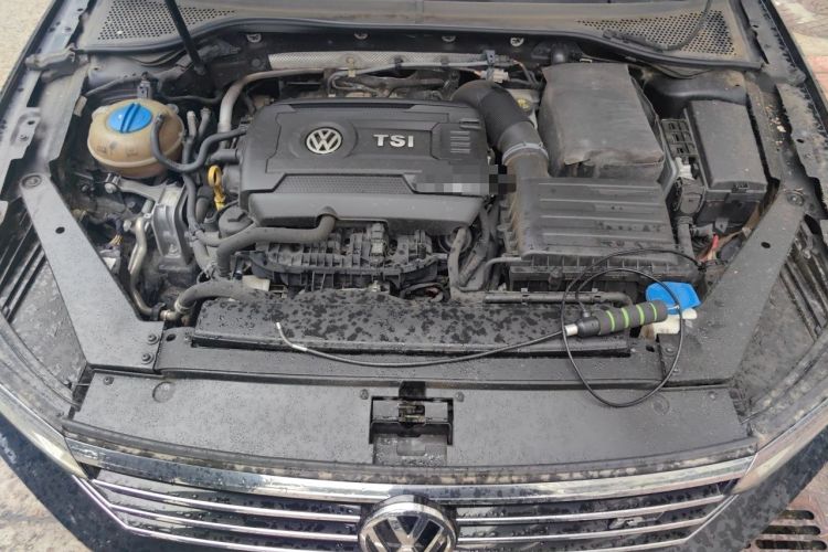 Used Volkswagen Magotan 2018 380TSI DSG Luxury Model Engine Bay