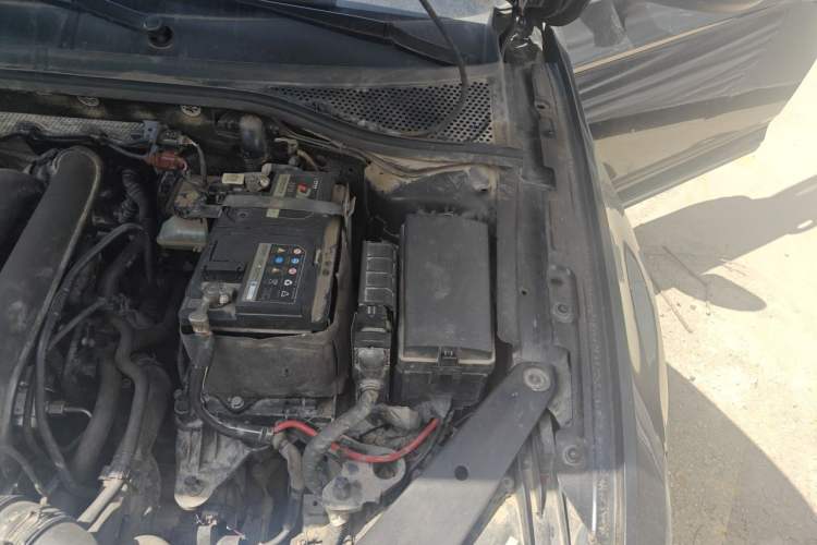 Used Volkswagen Magotan 2018 280TSI DSG Enjoyment Model Engine Bay Left