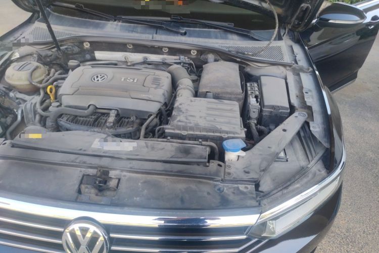 Used Volkswagen Magotan 2018 330TSI DSG Advanced Model Engine Bay Left