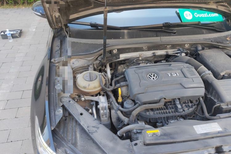 Used Volkswagen Magotan 2018 380TSI DSG Luxury Model Engine Bay Right