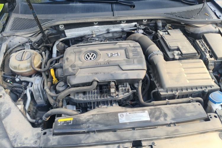 Used Volkswagen Magotan 2018 Facelift 380TSI DSG Luxury Version Engine Bay