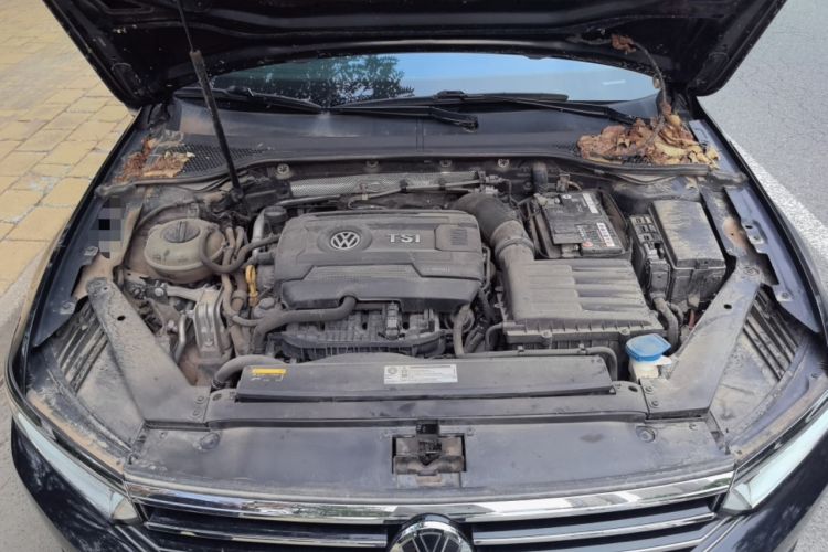 Used Volkswagen Magotan 2018 Facelift 380TSI DSG Luxury Version Engine Bay