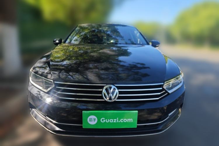 Used Volkswagen Magotan 2018 280TSI DSG Comfort Model Exterior 1