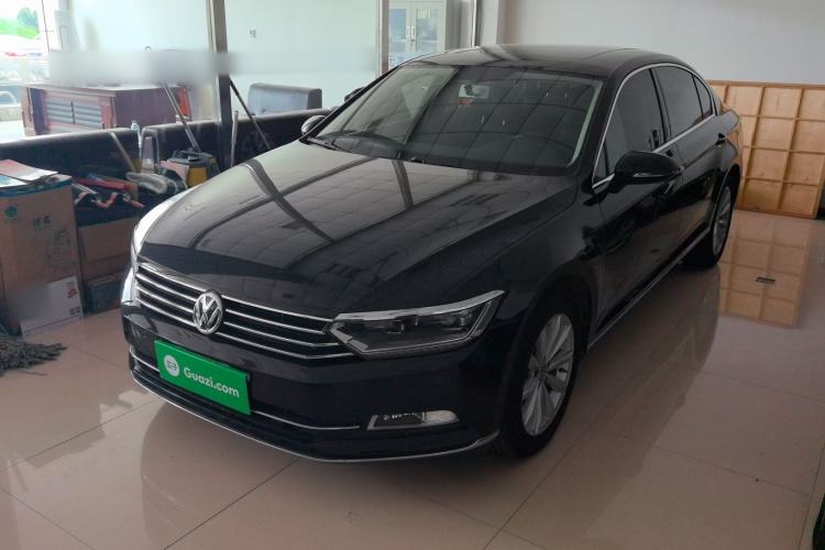 Used Volkswagen Magotan 2018 330TSI DSG Advanced Model Exterior 1