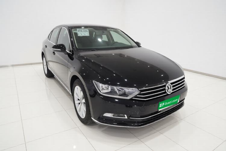 Used Volkswagen Magotan 2018 330TSI DSG Advanced Model Exterior 1