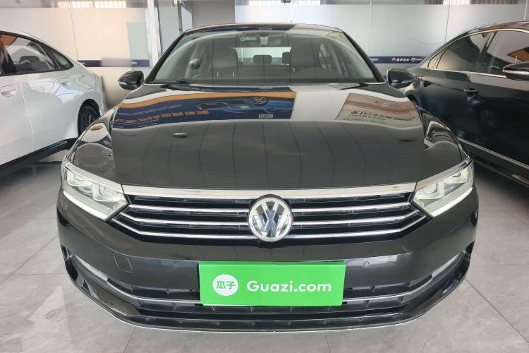 Used Volkswagen Magotan 2018 380TSI DSG Luxury Model Exterior 1