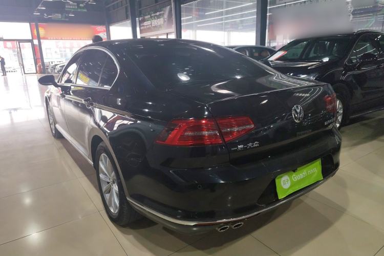 Used Volkswagen Magotan 2018 330TSI DSG Advanced Model Exterior 2