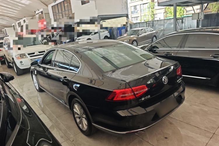 Used Volkswagen Magotan 2018 330TSI DSG Advanced Model Exterior 2