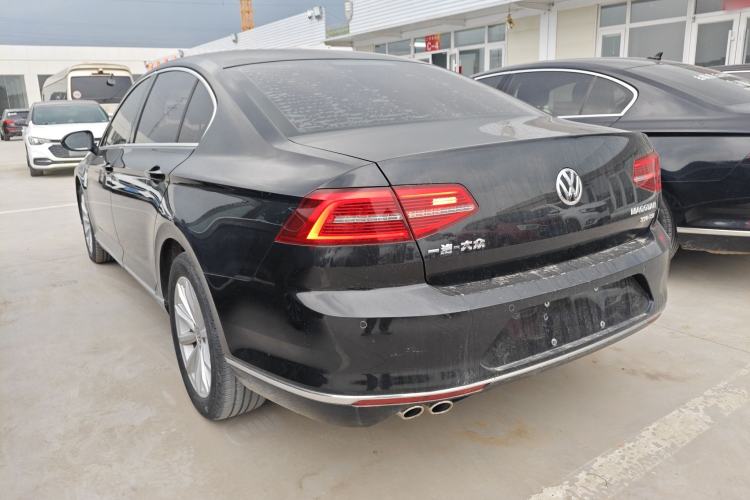 Used Volkswagen Magotan 2018 330TSI DSG Advanced Model Exterior 2