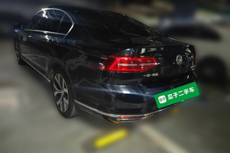 Used Volkswagen Magotan 2018 330TSI DSG Advanced Model Exterior 3