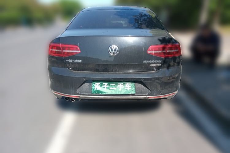 Used Volkswagen Magotan 2018 330TSI DSG Advanced Model Exterior 4