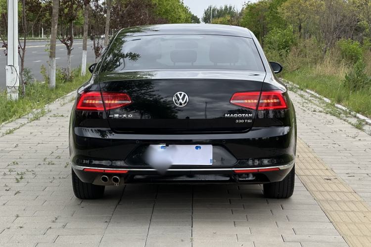 Used Volkswagen Magotan 2018 330TSI DSG Advanced Model Exterior 4