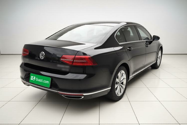 Used Volkswagen Magotan 2018 Facelift 330TSI DSG Luxury Model Exterior 5