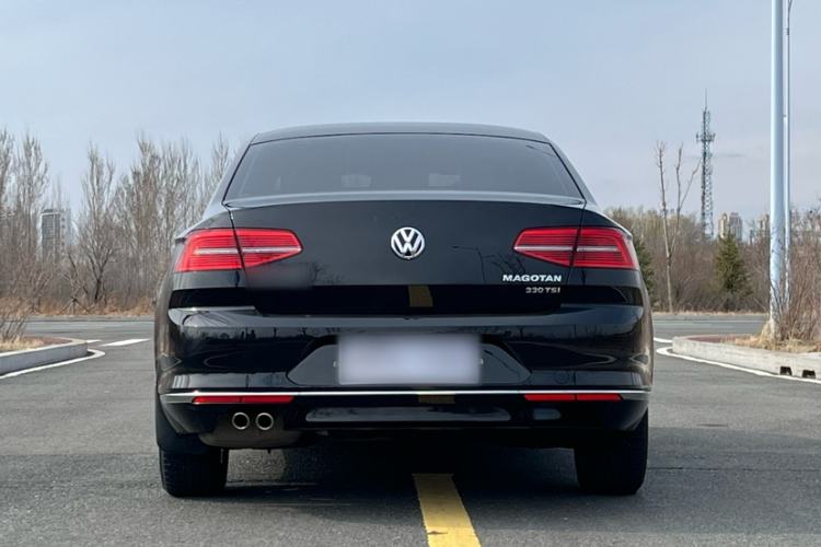 Used Volkswagen Magotan 2018 330TSI DSG Advanced Model Exterior 5