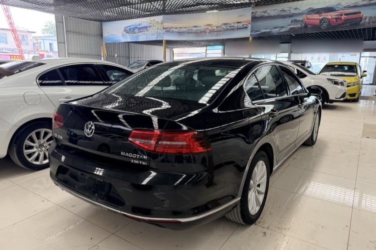 Used Volkswagen Magotan 2018 330TSI DSG Advanced Model Exterior 5