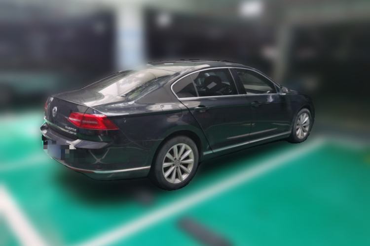 Used Volkswagen Magotan 2018 330TSI DSG Advanced Model Exterior 5
