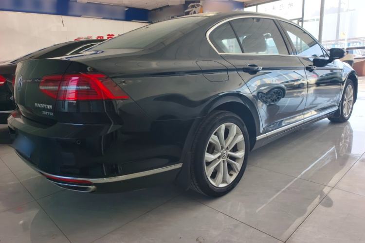 Used Volkswagen Magotan 2018 380TSI DSG Luxury Model Exterior 5