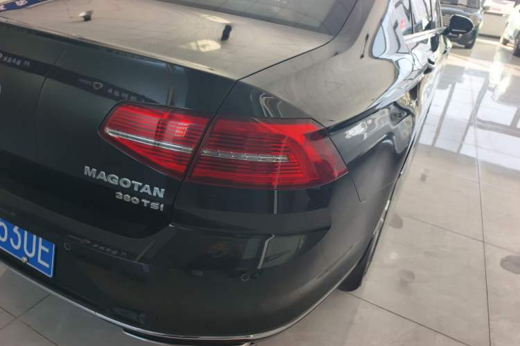 Used Volkswagen Magotan 2018 380TSI DSG Luxury Model Exterior 6