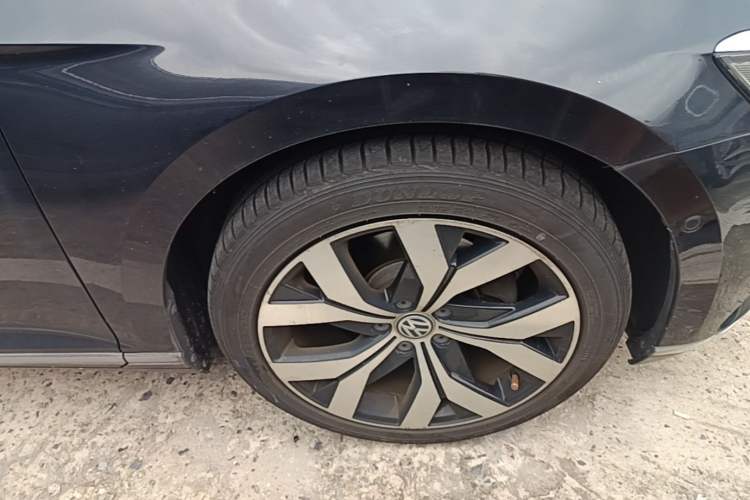 Used Volkswagen Magotan 2018 330TSI DSG Luxury Model Exterior 7