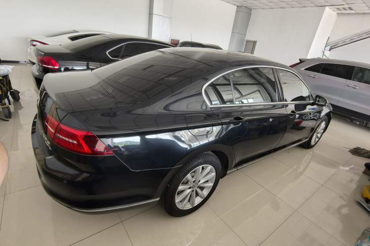 Used Volkswagen Magotan 2018 330TSI DSG Advanced Model Exterior 7