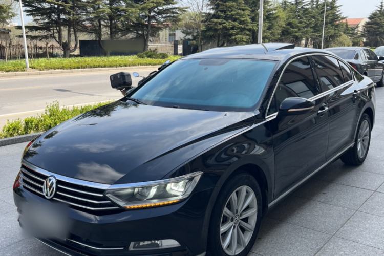 Used Volkswagen Magotan 2018 330TSI DSG Advanced Model Exterior 7