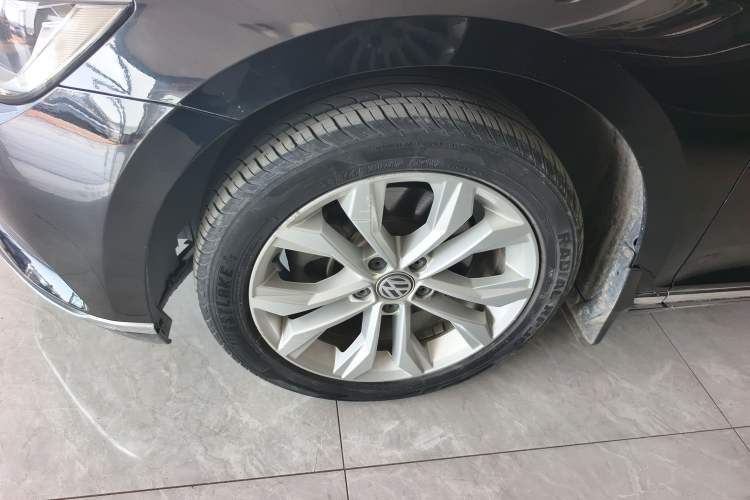 Used Volkswagen Magotan 2018 380TSI DSG Luxury Model Exterior 7