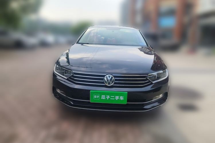 Used Volkswagen Magotan 2018 330TSI DSG Advanced Model Front
