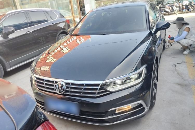 Used Volkswagen Magotan 2018 280TSI DSG Leading Model Front