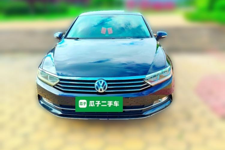 Used Volkswagen Magotan 2018 330TSI DSG Luxury Model Front