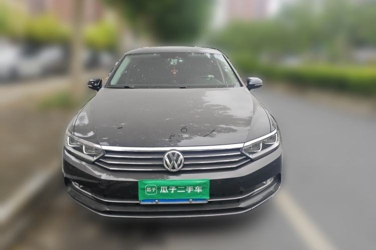Used Volkswagen Magotan 2018 Facelift 330TSI DSG Luxury Model Front