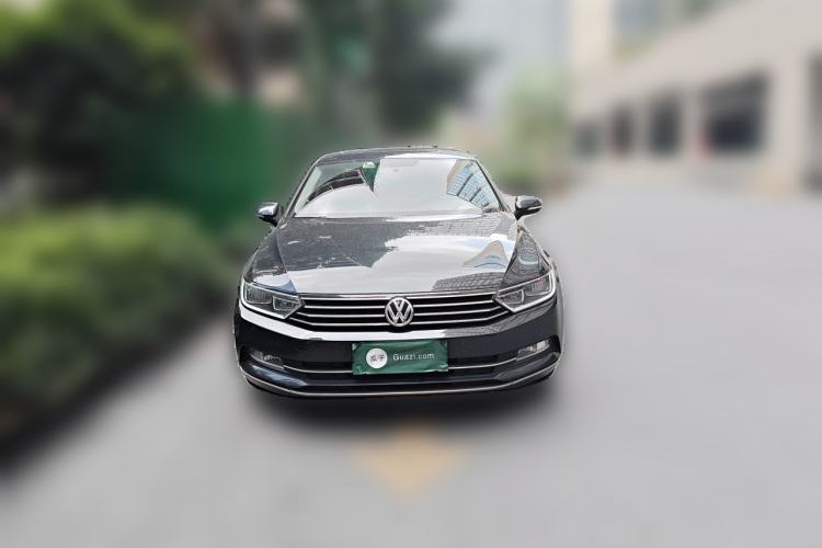 Used Volkswagen Magotan 2018 330TSI DSG Advanced Model Front