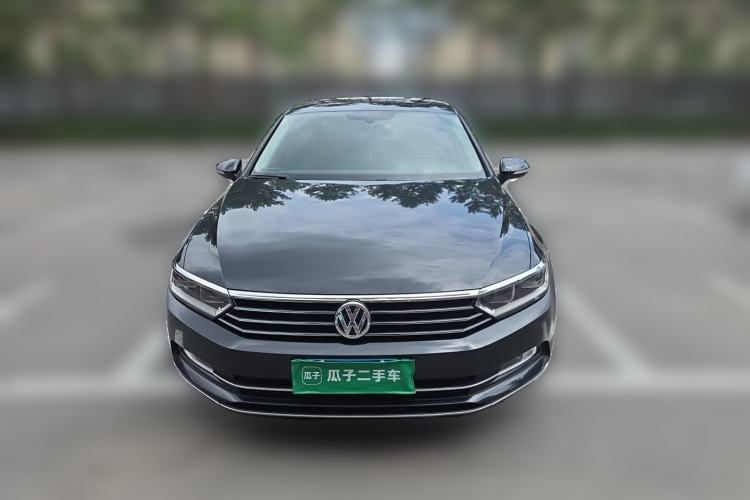 Used Volkswagen Magotan 2018 Facelift 330TSI DSG Luxury Model Front