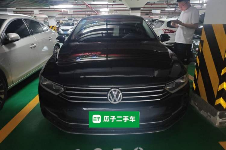 Used Volkswagen Magotan 2018 330TSI DSG Advanced Model Front