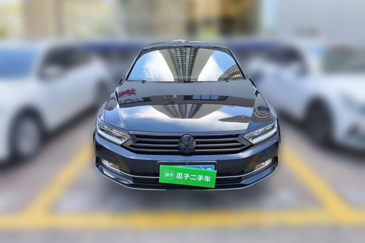 Used Volkswagen Magotan 2018 380TSI DSG Flagship Edition Front
