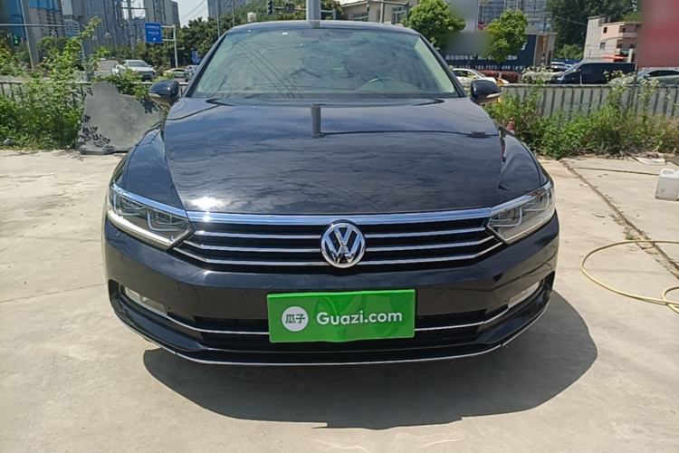 Used Volkswagen Magotan 2018 Facelift 330TSI DSG Luxury Model Front