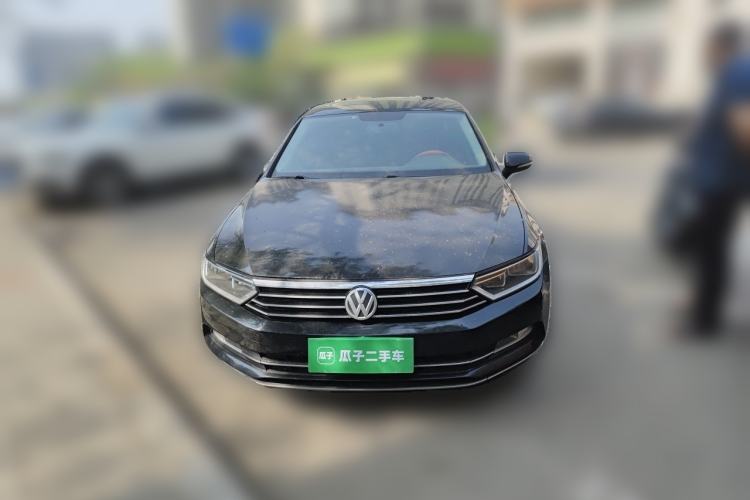 Used Volkswagen Magotan 2018 330TSI DSG Advanced Model Front