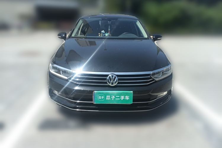 Used Volkswagen Magotan 2018 Facelift 330TSI DSG Luxury Model Front