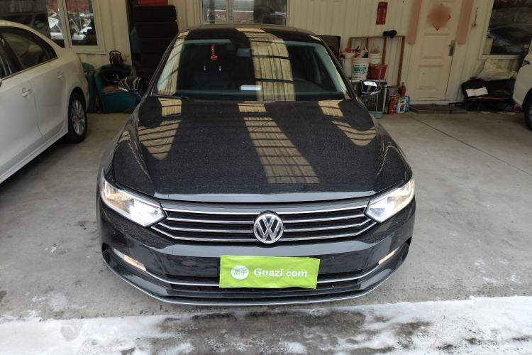 Used Volkswagen Magotan 2018 330TSI DSG Advanced Model Front