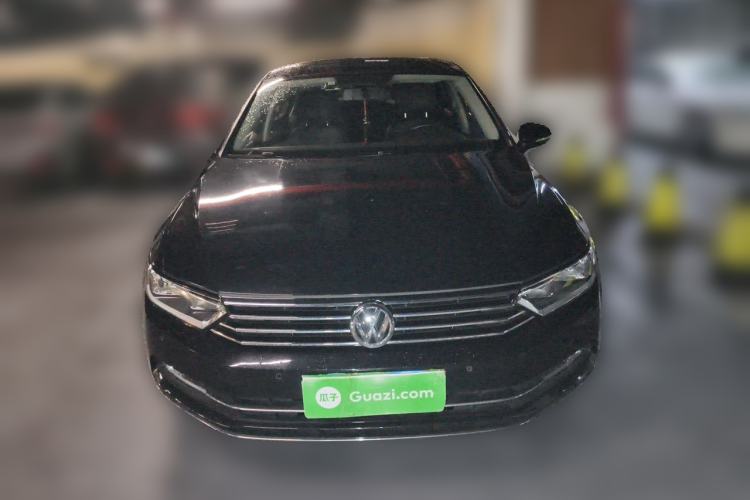 Used Volkswagen Magotan 2018 330TSI DSG Advanced Model Front