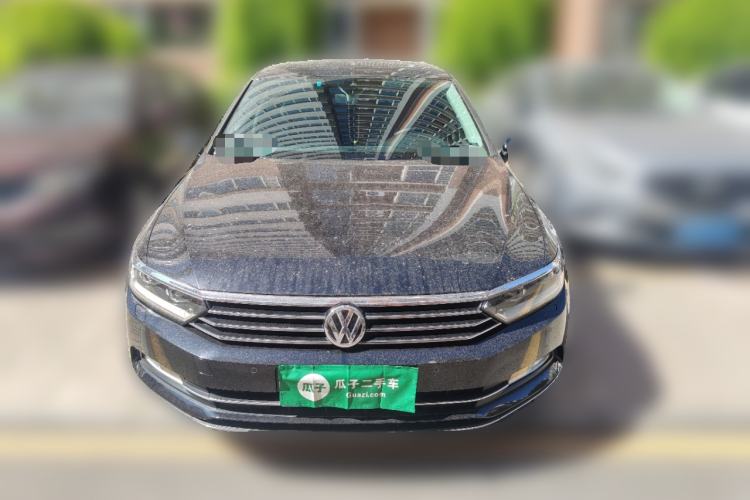 Used Volkswagen Magotan 2018 330TSI DSG Luxury Model Front