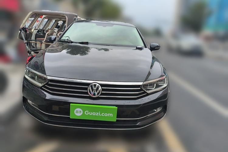 Used Volkswagen Magotan 2018 330TSI DSG Luxury Model Front