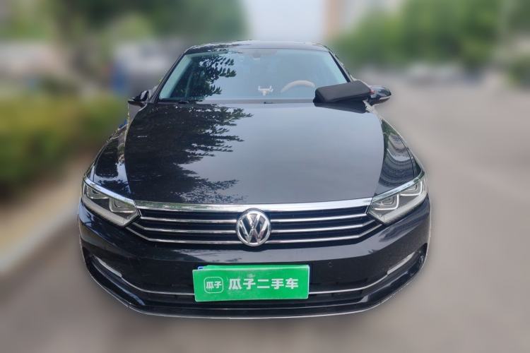 Used Volkswagen Magotan 2018 Facelift 330TSI DSG Luxury Model Front