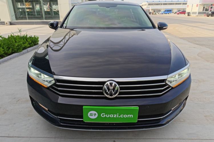 Used Volkswagen Magotan 2018 Facelift 330TSI DSG Luxury Model Front