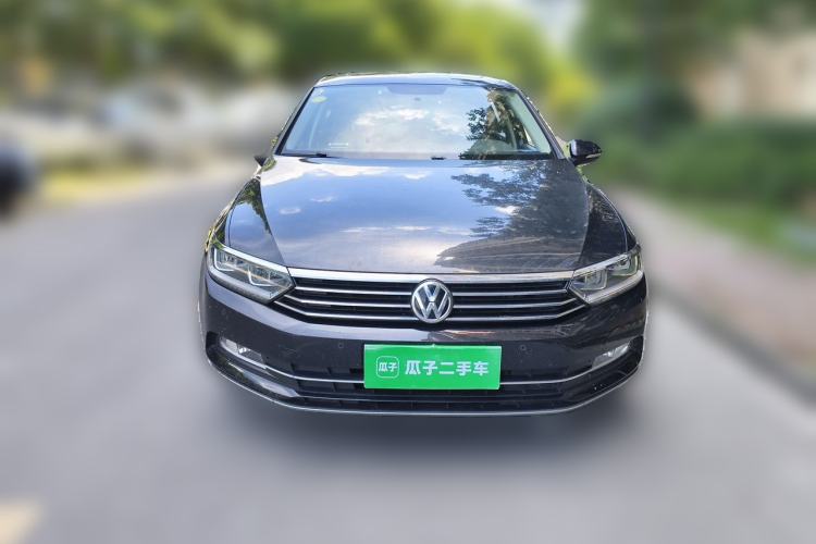 Used Volkswagen Magotan 2018 330TSI DSG Advanced Model Front