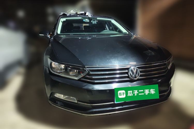 Used Volkswagen Magotan 2018 280TSI DSG Comfort Model Front