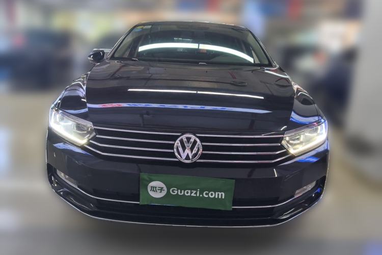 Used Volkswagen Magotan 2018 330TSI DSG Advanced Model Front